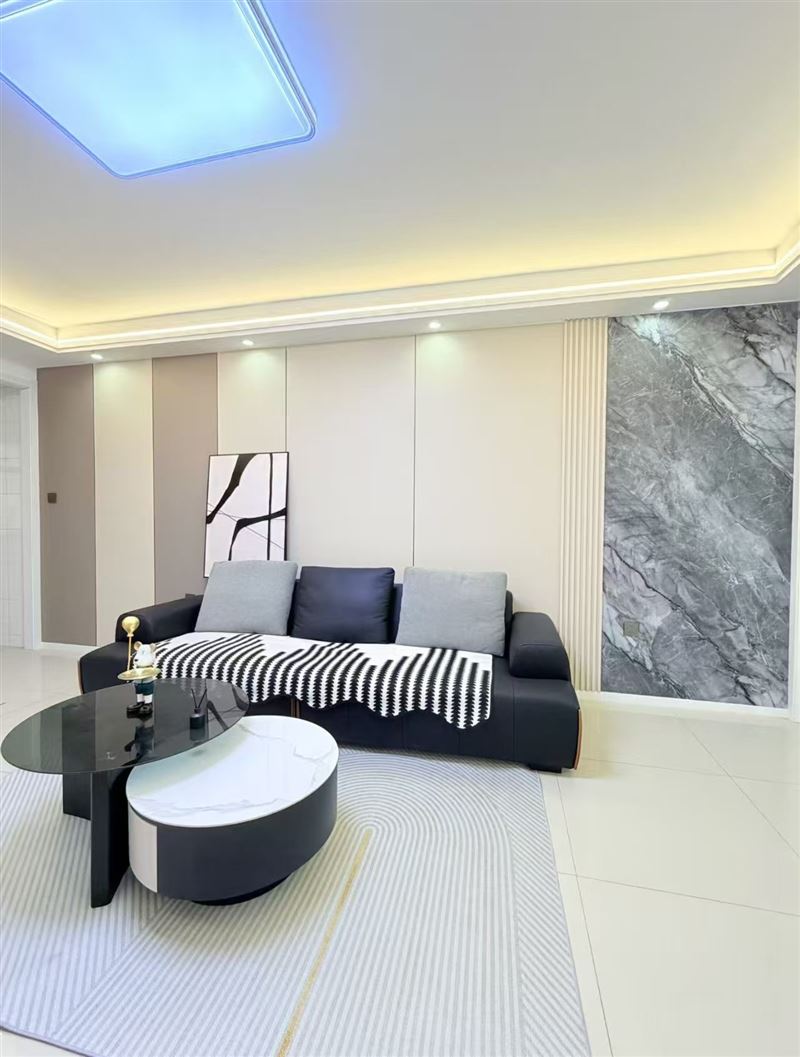 歐洲新城四樓精裝修